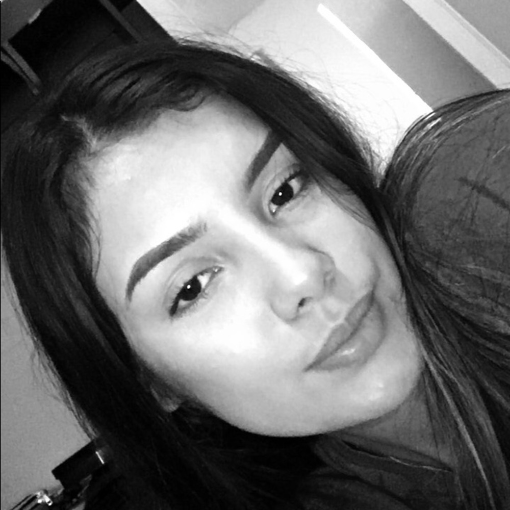 Meet your Posher, Brianna